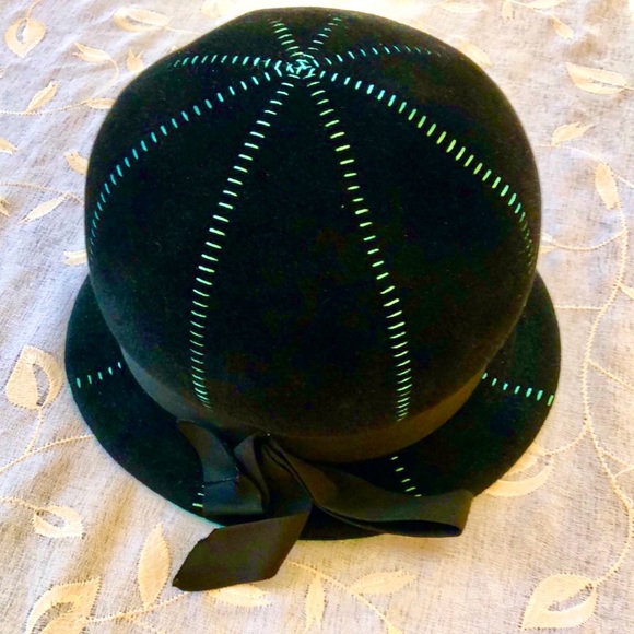 Gorgeous VINTAGE Womens Cloche Gatsby Hat Turquoise and Black - Size XS - Picture 10 of 15